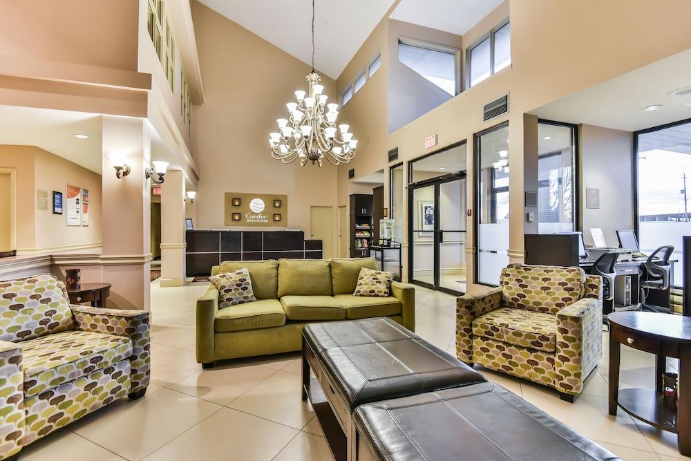 Comfort Inn & Suites Ambassador Bridge Γουίντσορ Εξωτερικό φωτογραφία