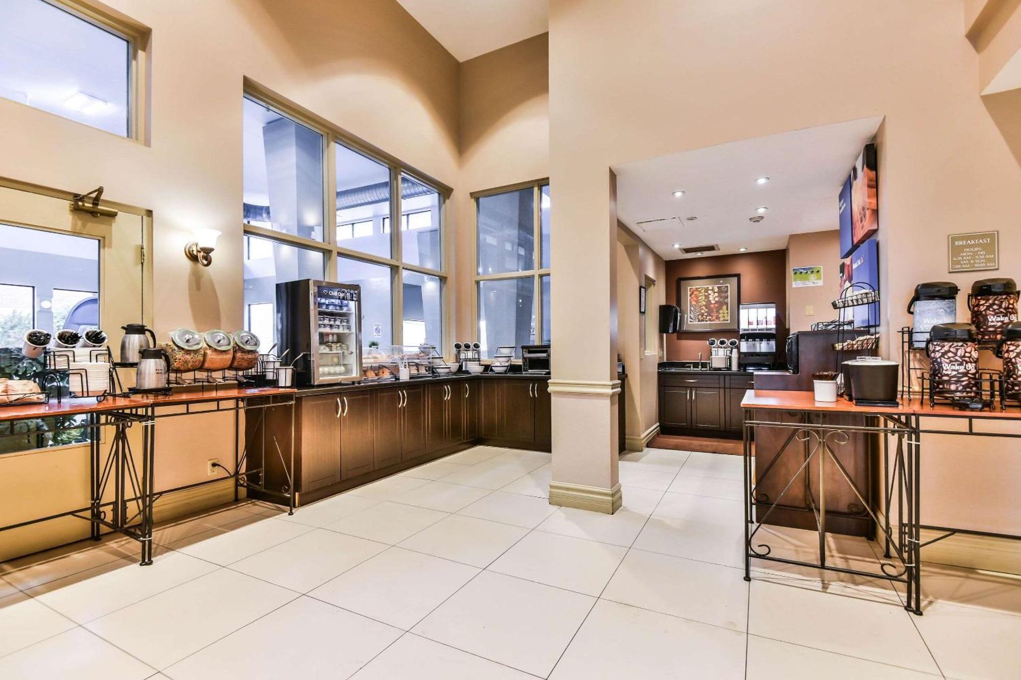 Comfort Inn & Suites Ambassador Bridge Γουίντσορ Εξωτερικό φωτογραφία