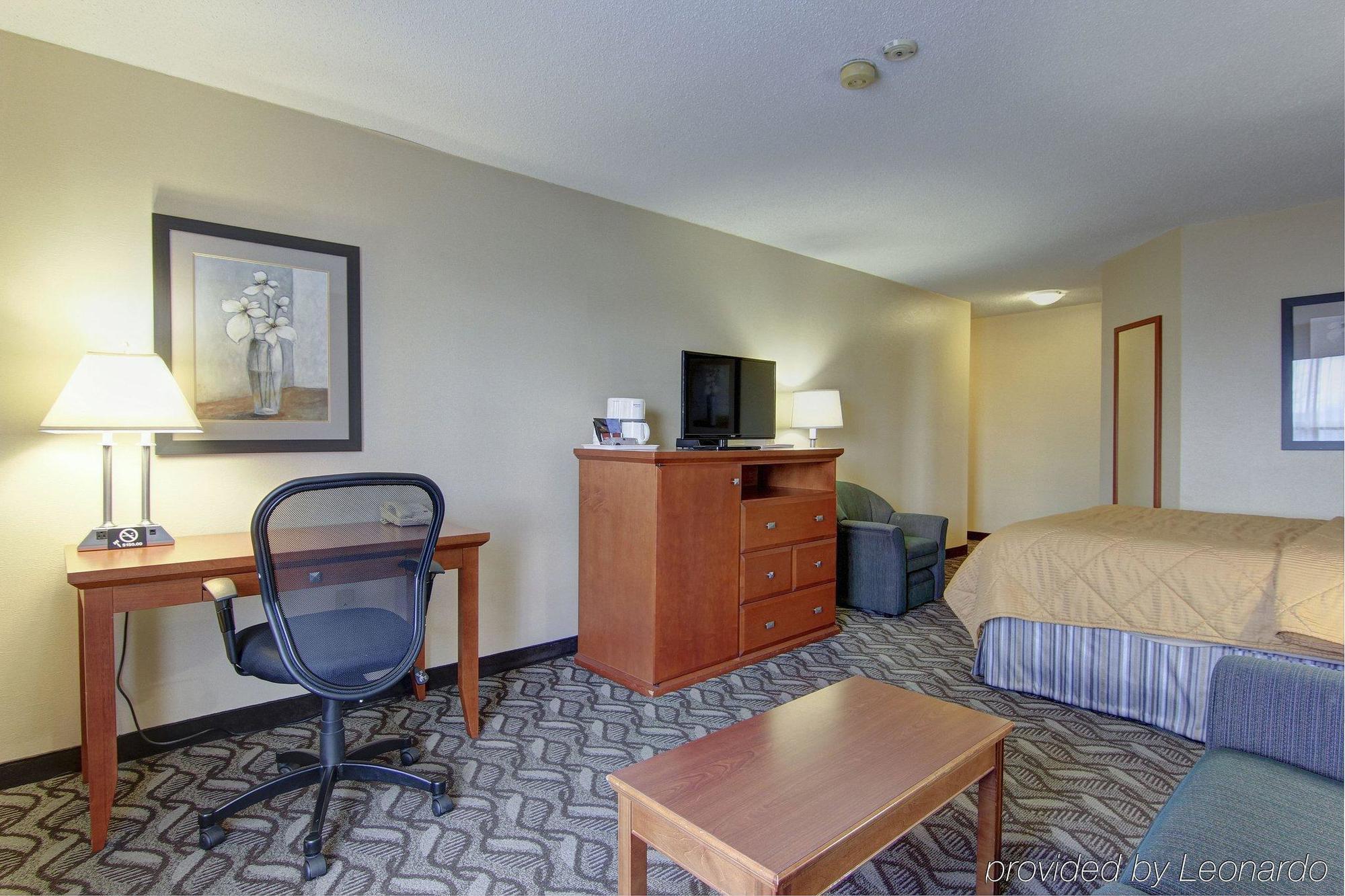 Comfort Inn & Suites Ambassador Bridge Γουίντσορ Εξωτερικό φωτογραφία