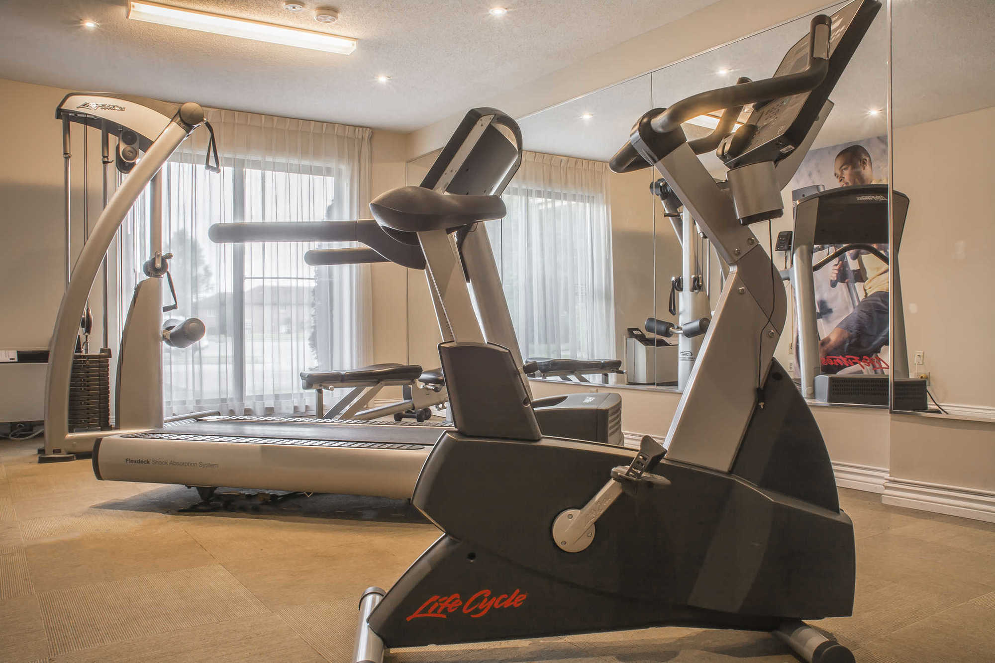 Comfort Inn & Suites Ambassador Bridge Γουίντσορ Ανέσεις φωτογραφία