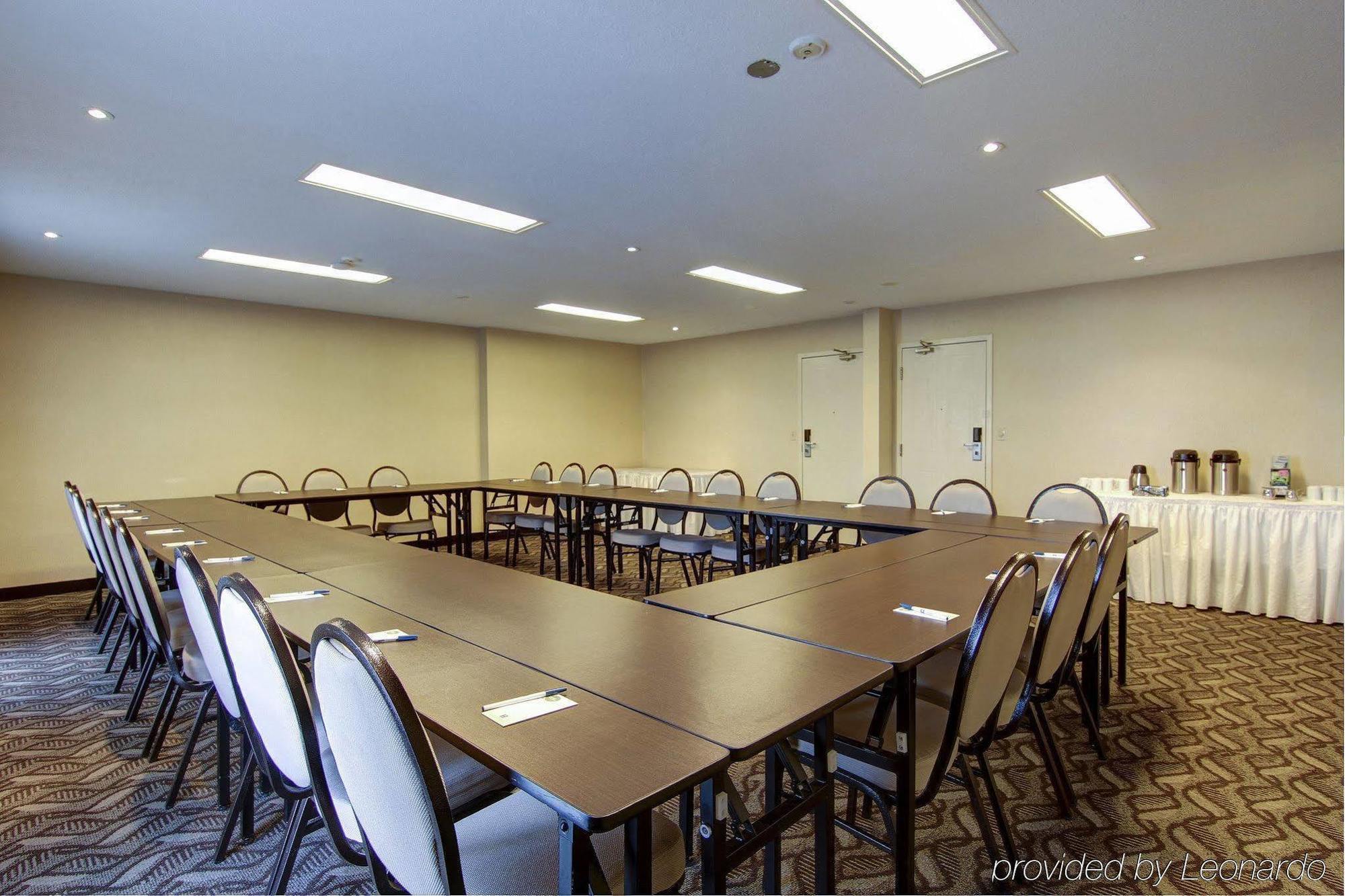 Comfort Inn & Suites Ambassador Bridge Γουίντσορ Εξωτερικό φωτογραφία