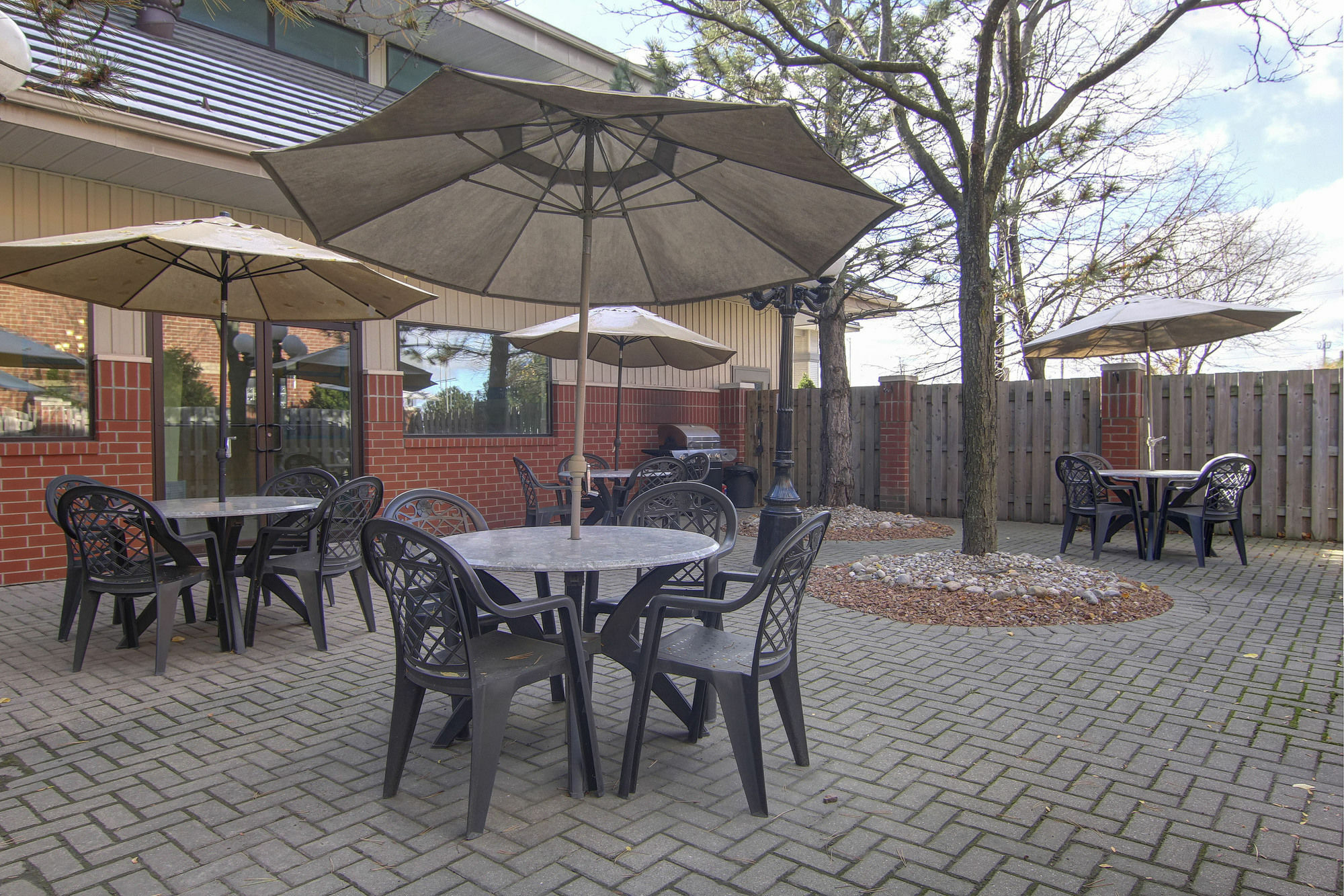Comfort Inn & Suites Ambassador Bridge Γουίντσορ Εξωτερικό φωτογραφία